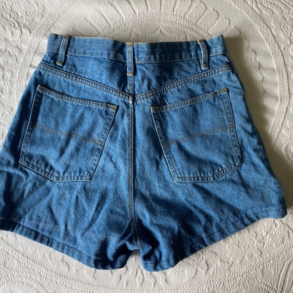 Women's Vintage Denim Shorts - Size 13 - Picture 3 of 3